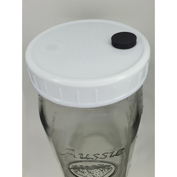 Mason jar with injection port and air vent 1L