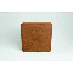 A 5 kg, 60L coco coir block (washed of salts, buffered RHP grade) is displayed against a plain white background.