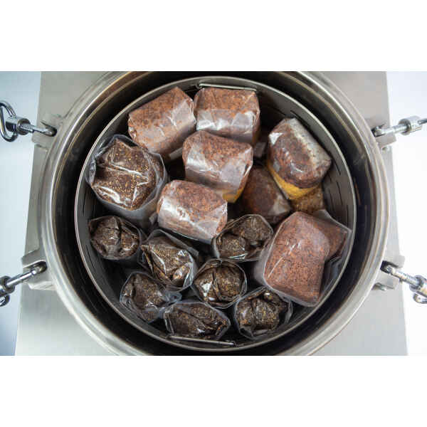 Mushroom grains and substrate in 150l Vertical Autoclave