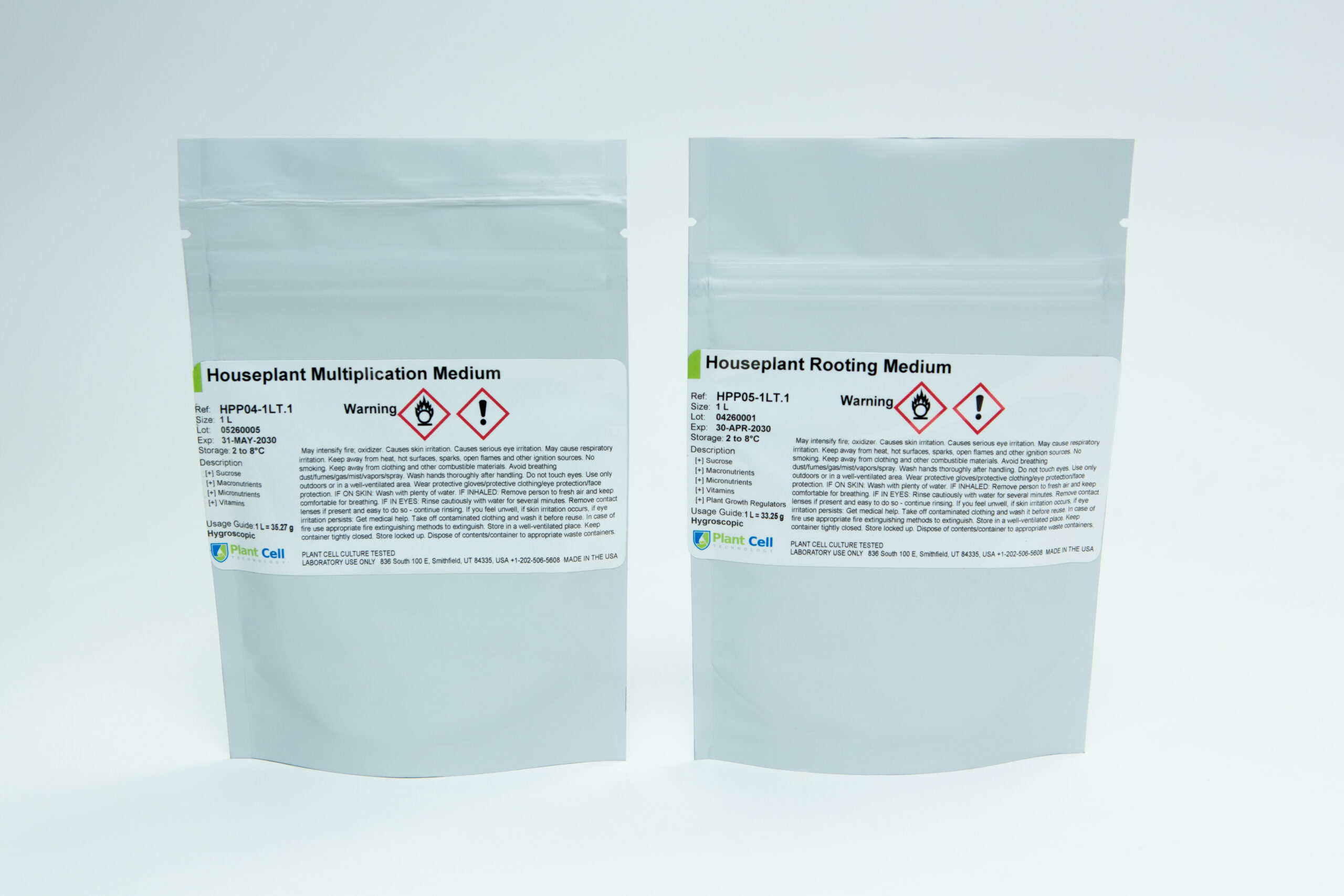 Plant Cell Multiplication and Rooting Medium 1 Two silver pouches labelled Houseplant Multiplication Medium and Houseplant Rooting Medium on a white background.
