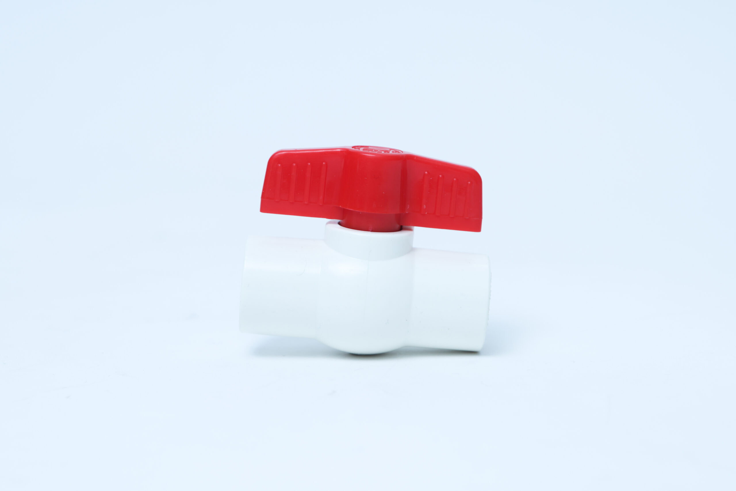 Industrial Heavy duty Ultrasonic Fogger 15L/H, Humidifier (AU 220V) 11 White plastic valve with a red handle, placed upright on a plain white background.